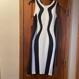 Alexia Admor dress size M, NWT